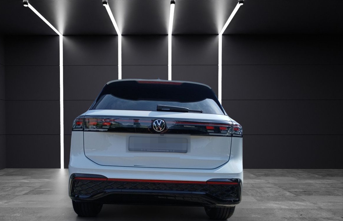 Volkswagen Tiguan R-Line 1.5 eTSI AHK Navi Komfortpaket LED foto 5