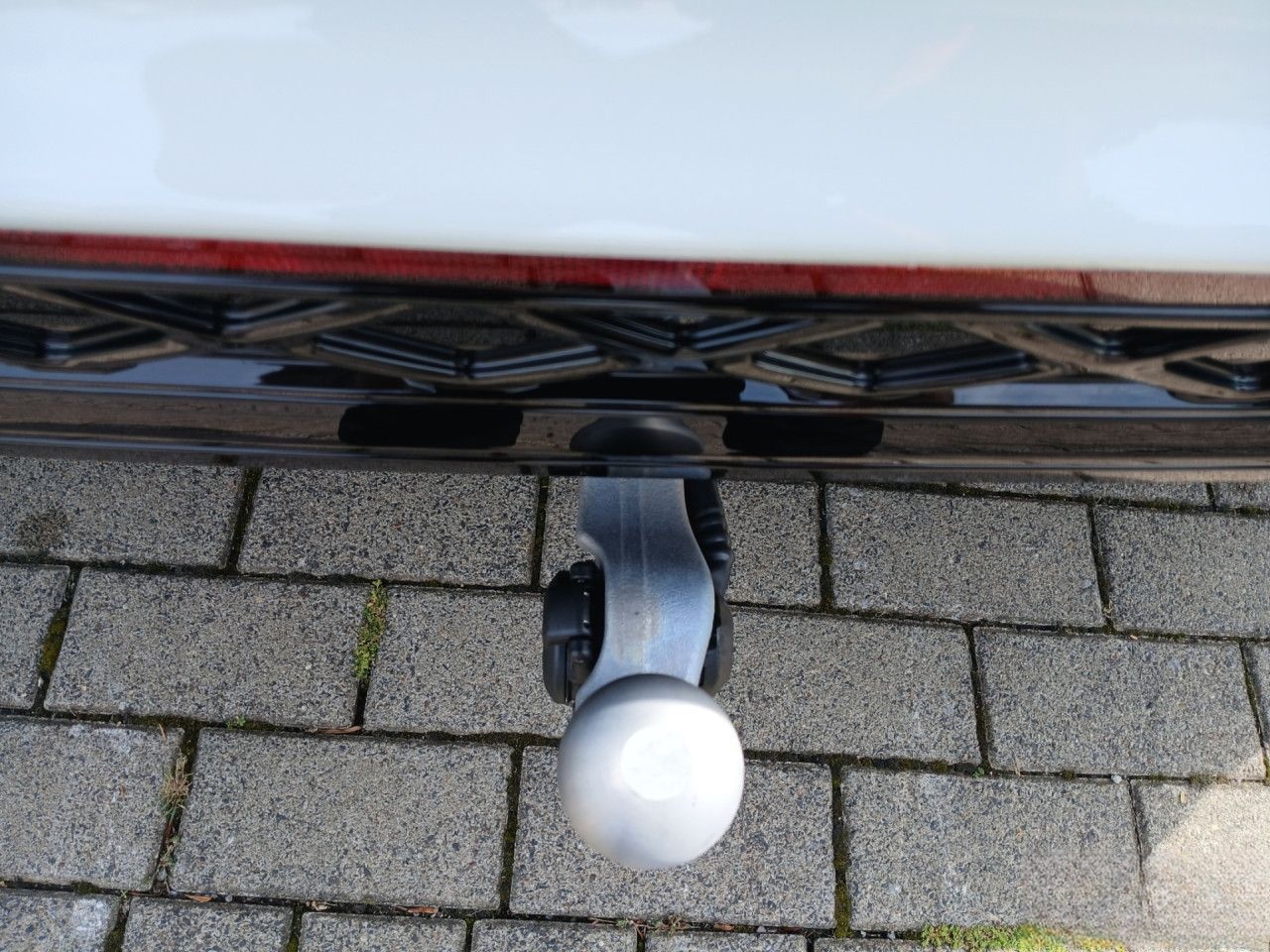 Volkswagen Tiguan R-Line 1.5 eTSI AHK Navi Komfortpaket LED foto 7