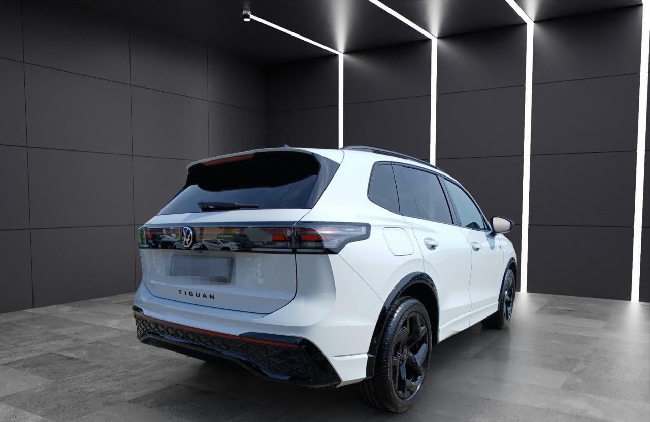 Volkswagen Tiguan R-Line 1.5 eTSI AHK Navi Komfortpaket LED foto 8