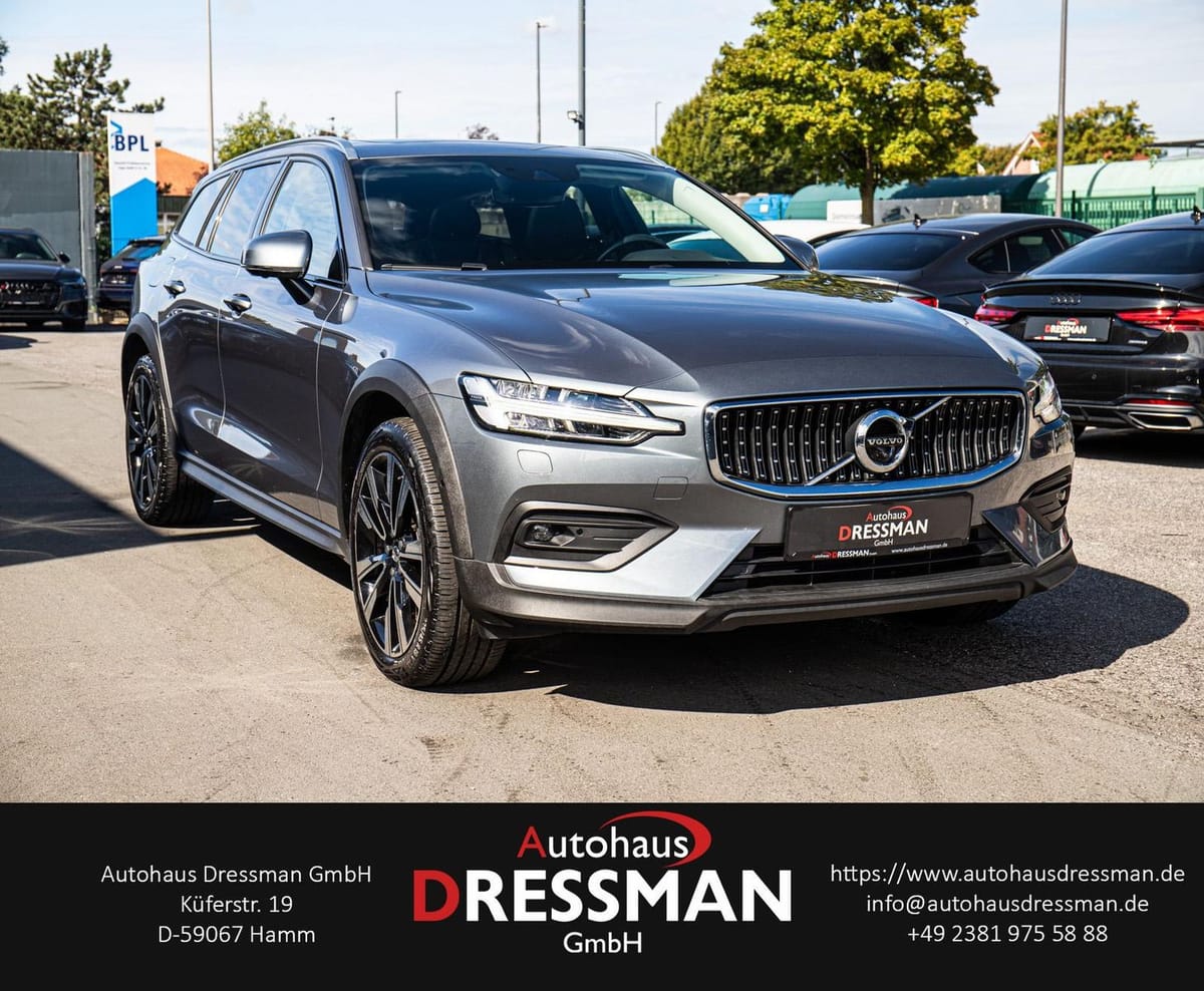 Volvo V60 Cross Country PRO PANO 360° LED SHZ STANDHZG foto 3