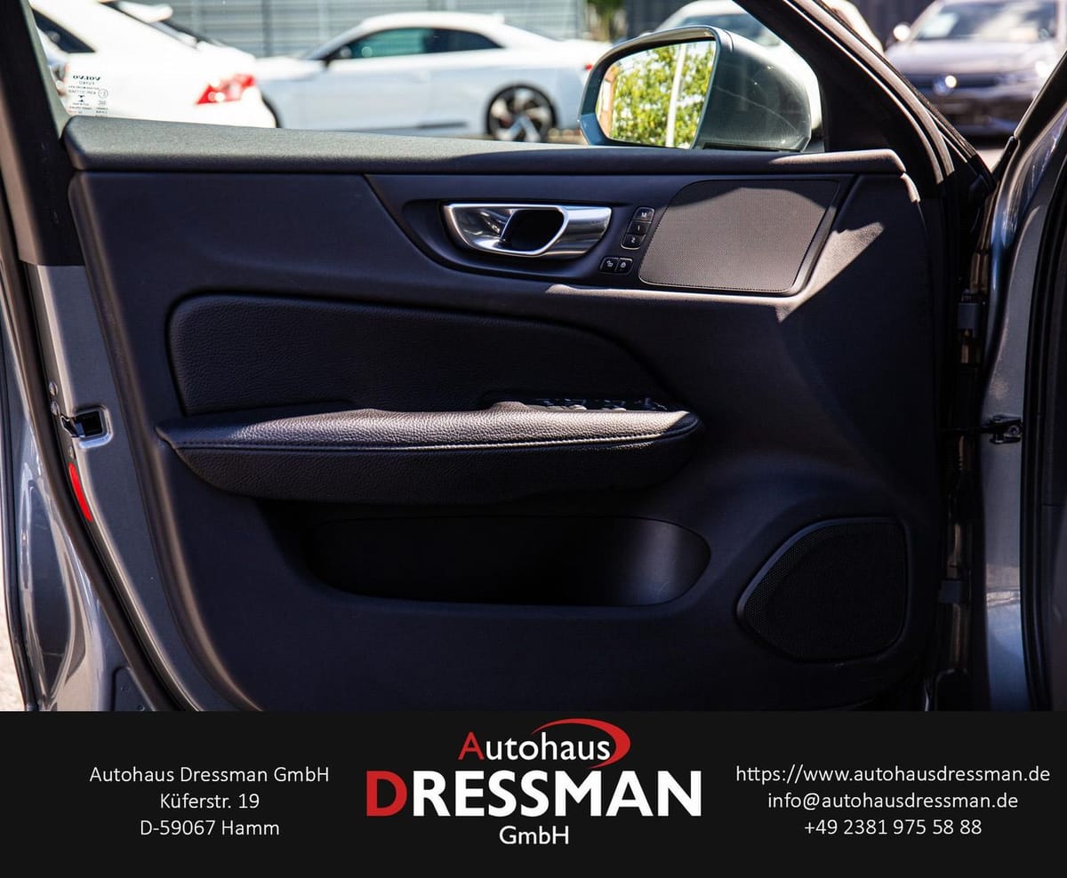 Volvo V60 Cross Country PRO PANO 360° LED SHZ STANDHZG foto 9
