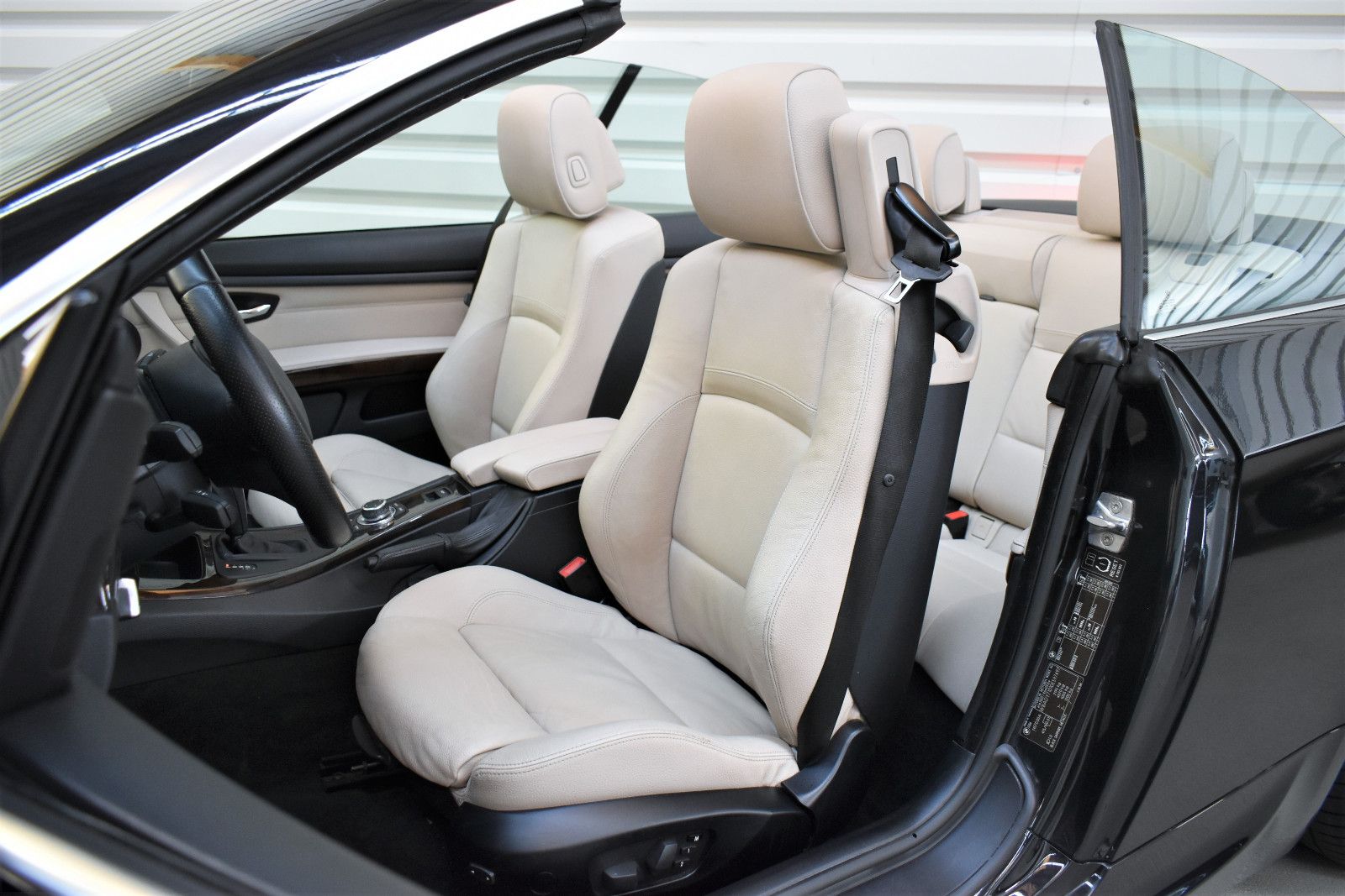 BMW 330d Cabrio+M-Sportpaket+Aut.+H&K+SAPHIR foto 6