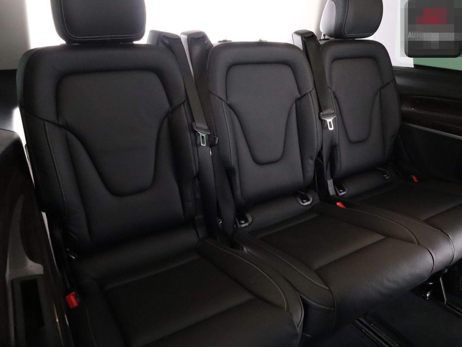 Mercedes-Benz V 220 d LANG 8 SITZE BURMESTER,AHK,STANDHZ,1.HD foto 12