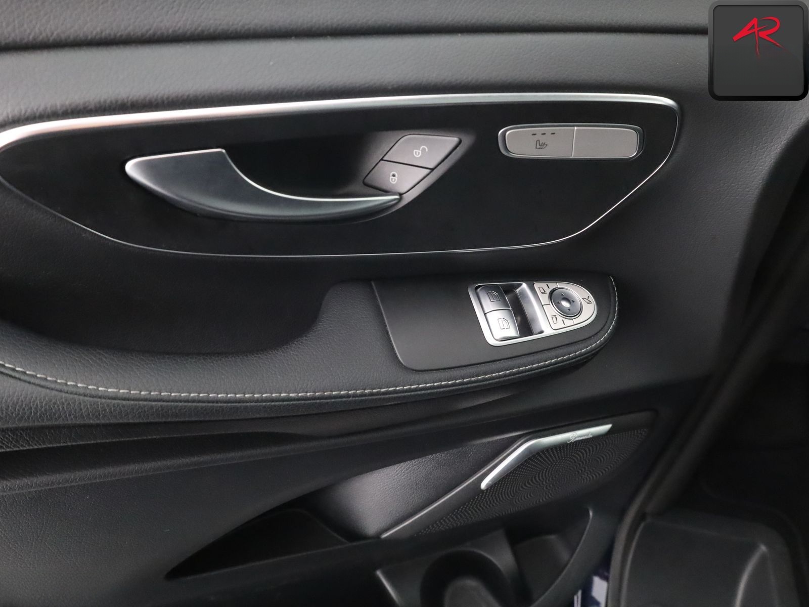 Mercedes-Benz V 220 d LANG 8 SITZE BURMESTER,AHK,STANDHZ,1.HD foto 15
