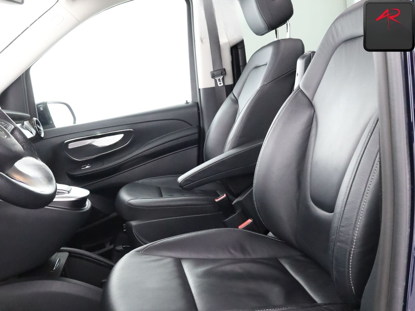 Mercedes-Benz V 220 d LANG 8 SITZE BURMESTER,AHK,STANDHZ,1.HD foto 10