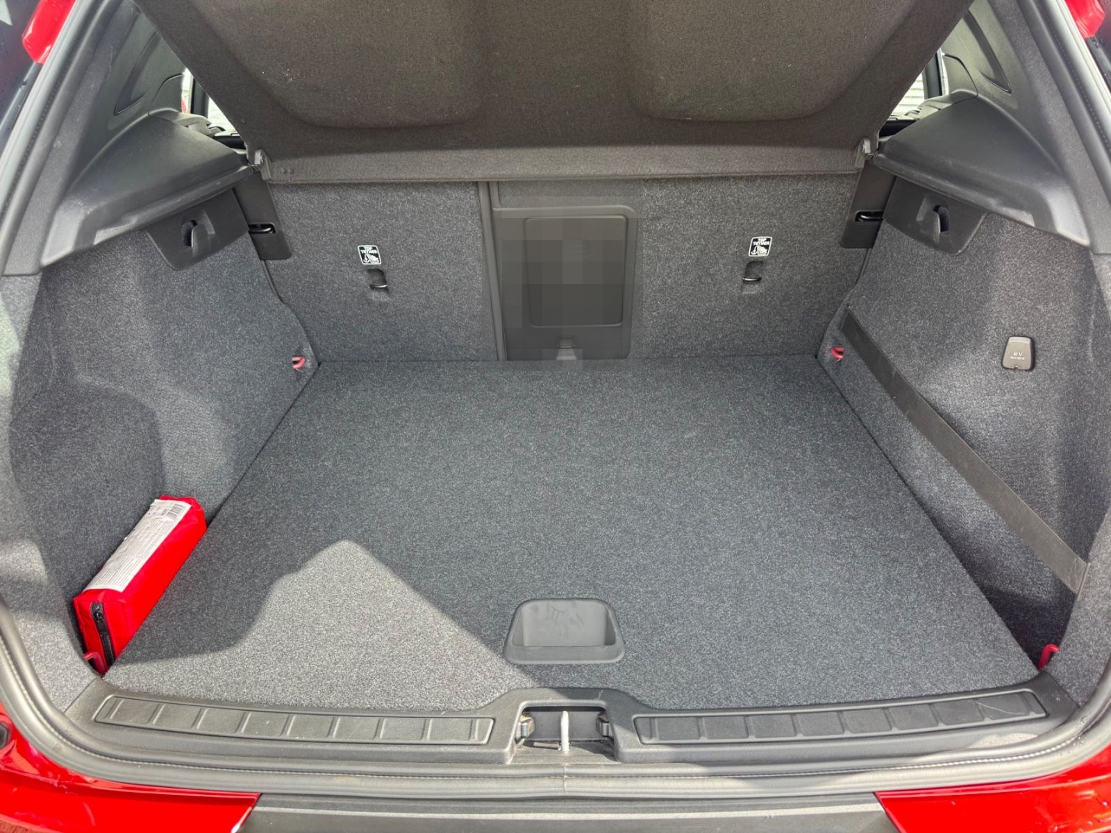 Volvo XC40 Momentum 2WD"LED"360 KAMERA"NAVI"TEILLEDER" foto 14