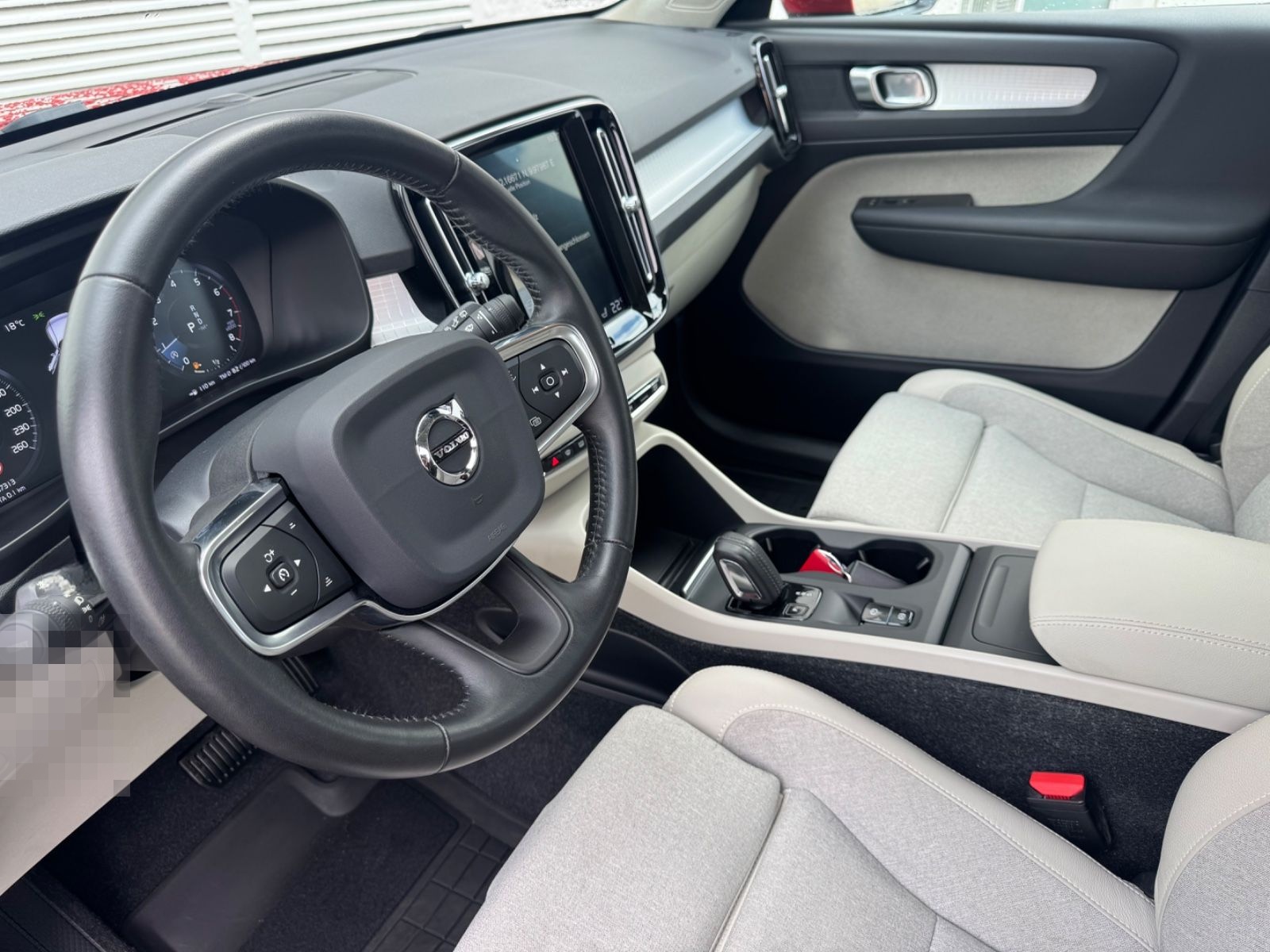 Volvo XC40 Momentum 2WD"LED"360 KAMERA"NAVI"TEILLEDER" foto 8