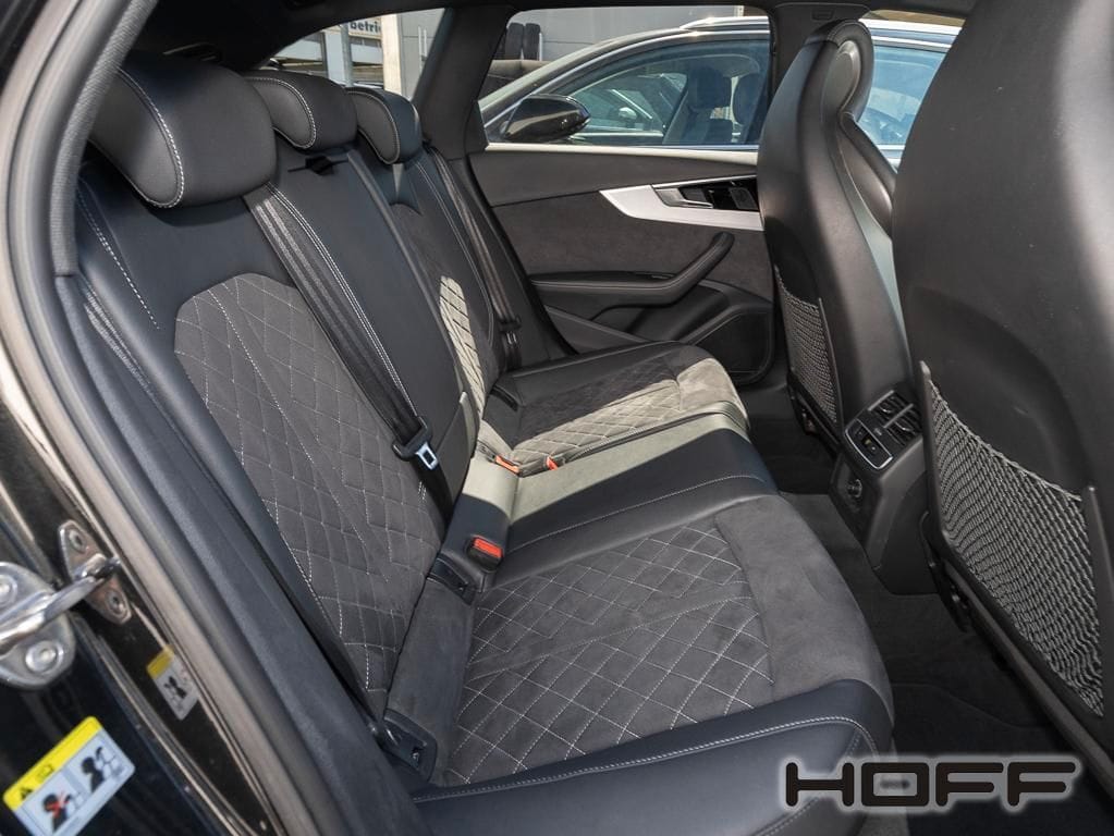 Audi RS4 Avant quattro Dynamik PANO Sportabgas HUD 20 foto 11