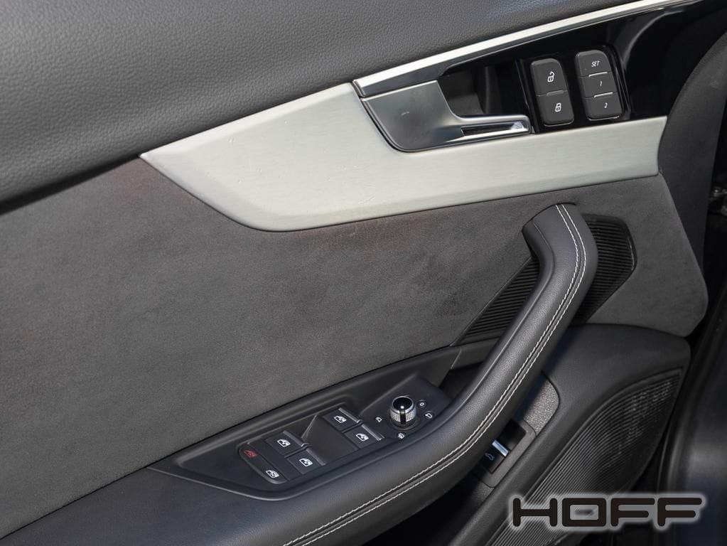 Audi RS4 Avant quattro Dynamik PANO Sportabgas HUD 20 foto 5