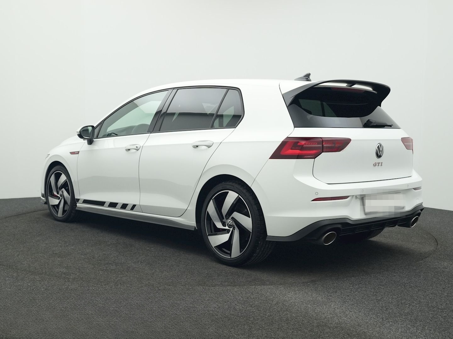 Volkswagen Golf GTI 8 2.0 TSI DSG Clubsport PANO KAMERA NAV foto 3