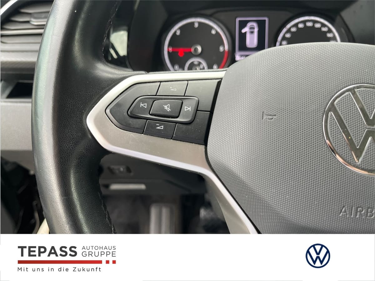 Volkswagen T6.1 Multivan 2.0l TDI Trendline KLIMA RADIO PDC foto 17