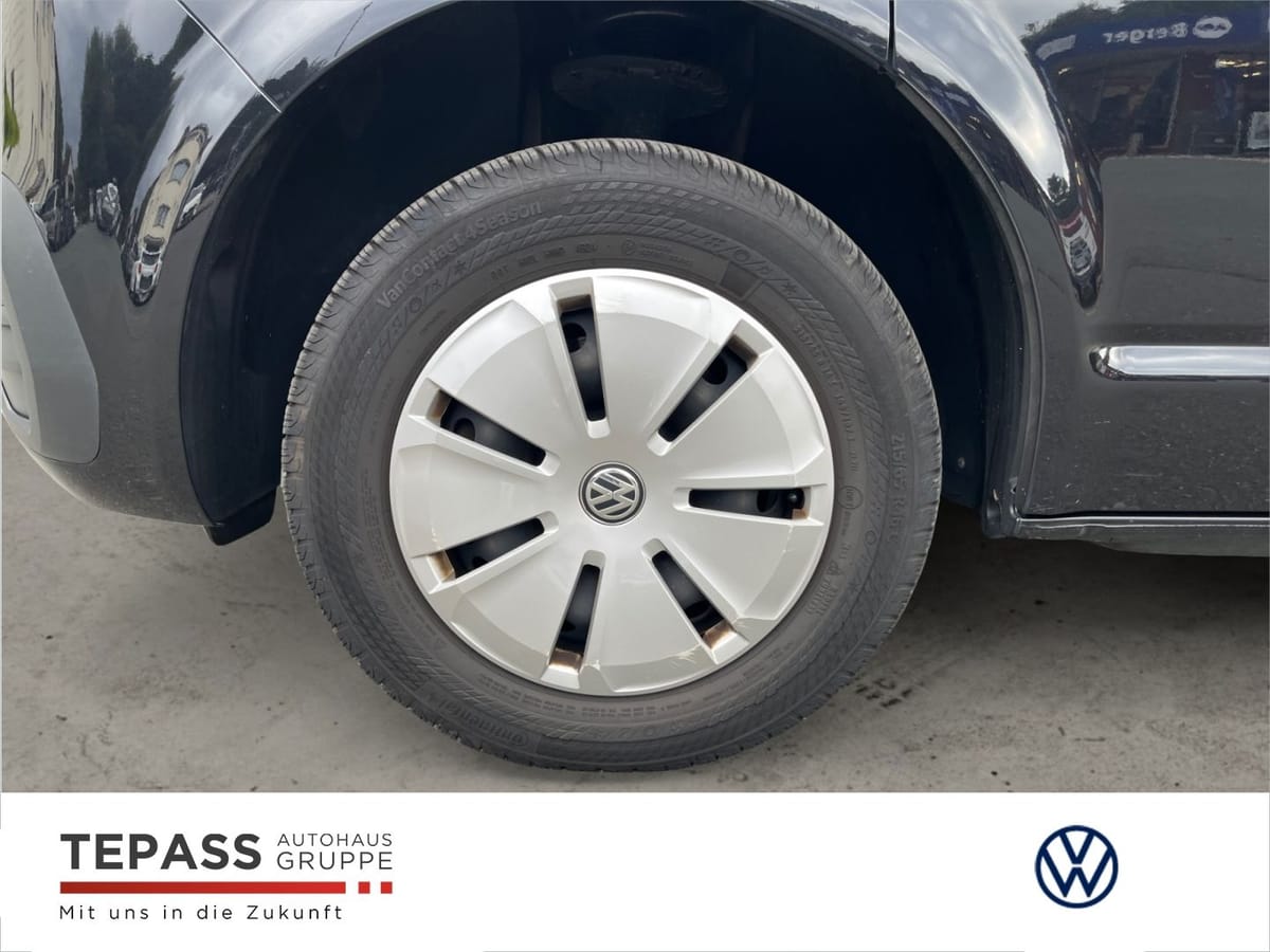 Volkswagen T6.1 Multivan 2.0l TDI Trendline KLIMA RADIO PDC foto 21