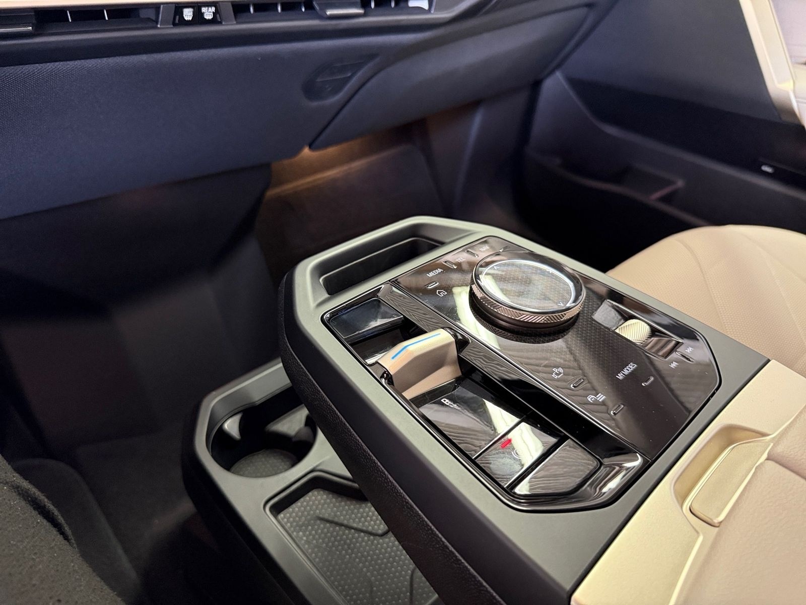 BMW iX40xDrive*LED*ACC*360*H&K*Leder*Atelier oyster* foto 20