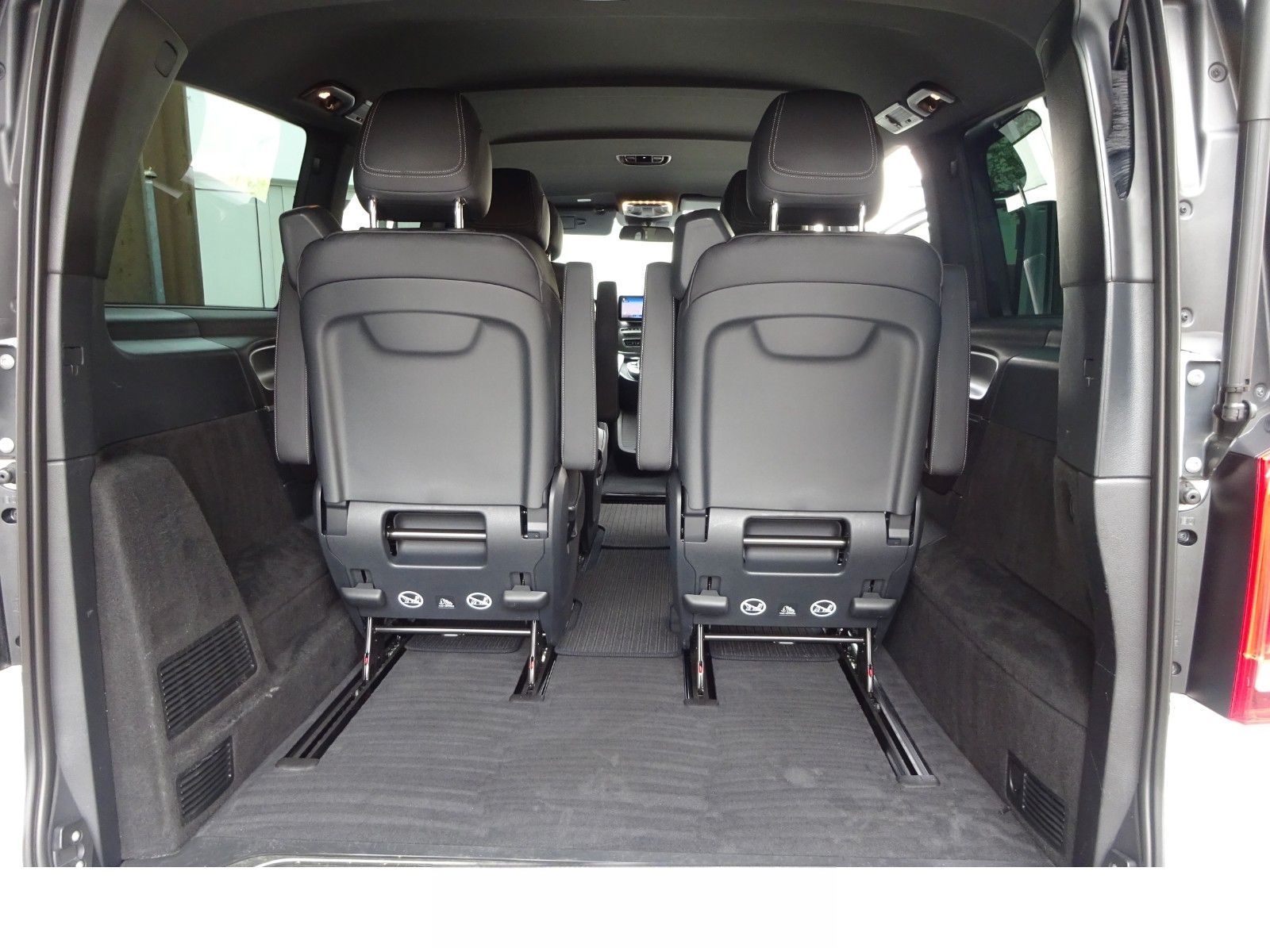 Mercedes-Benz V 300 d AVANTG EDITION AMG/Lang/Distr/Standh/360 foto 17