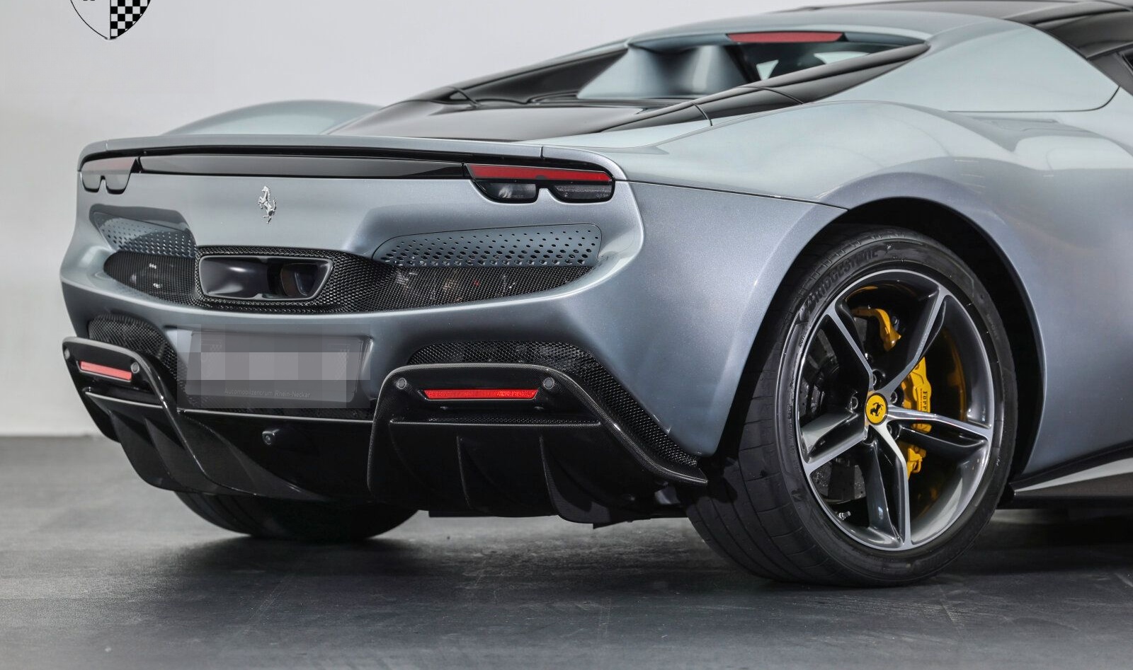 Ferrari 296 GTS FullCarbon/TwoTone/Historical/FullPPF foto 8