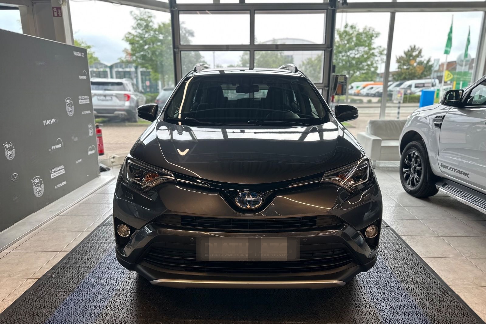 Toyota RAV4 Team D foto 2