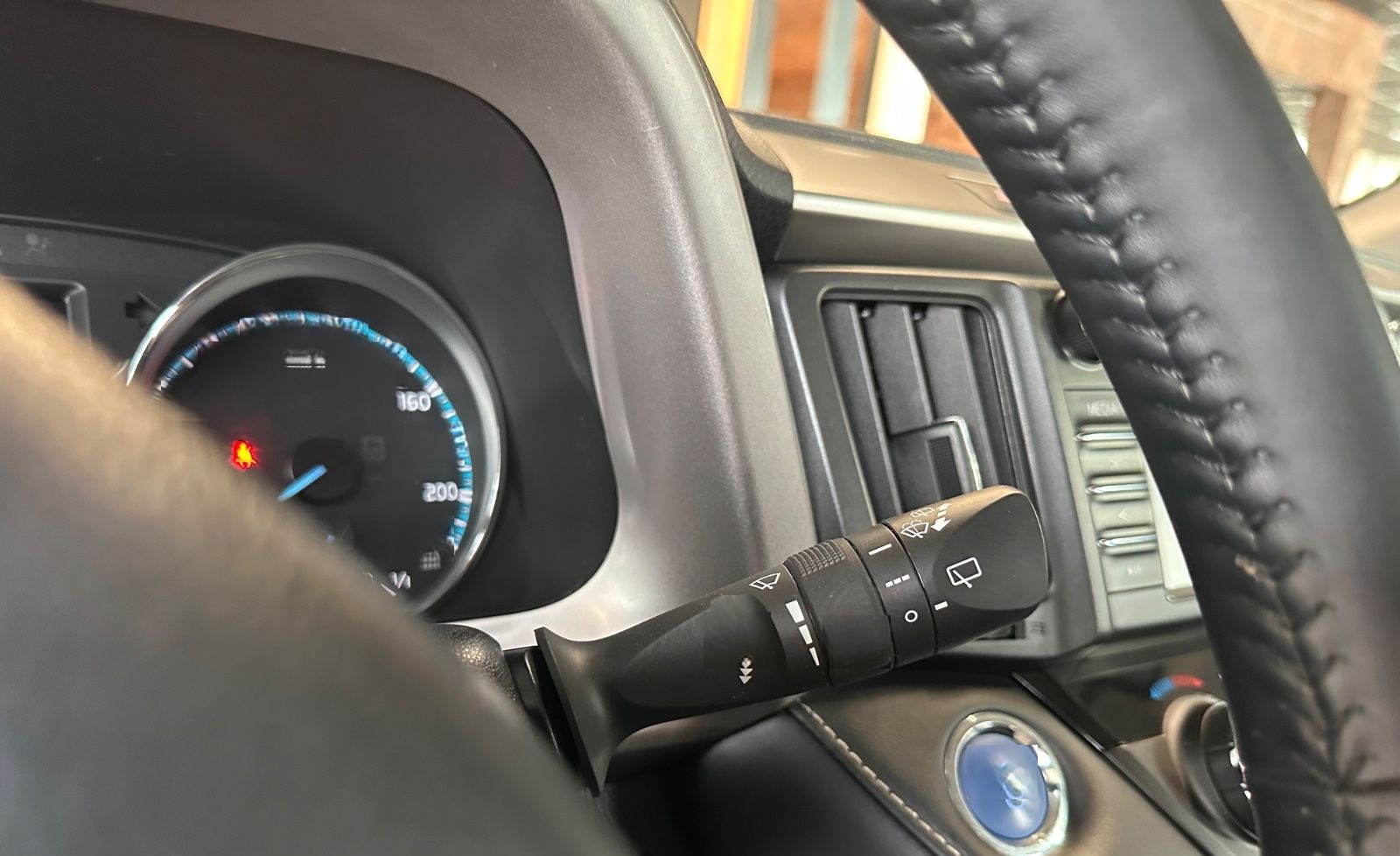 Toyota RAV4 Team D foto 14