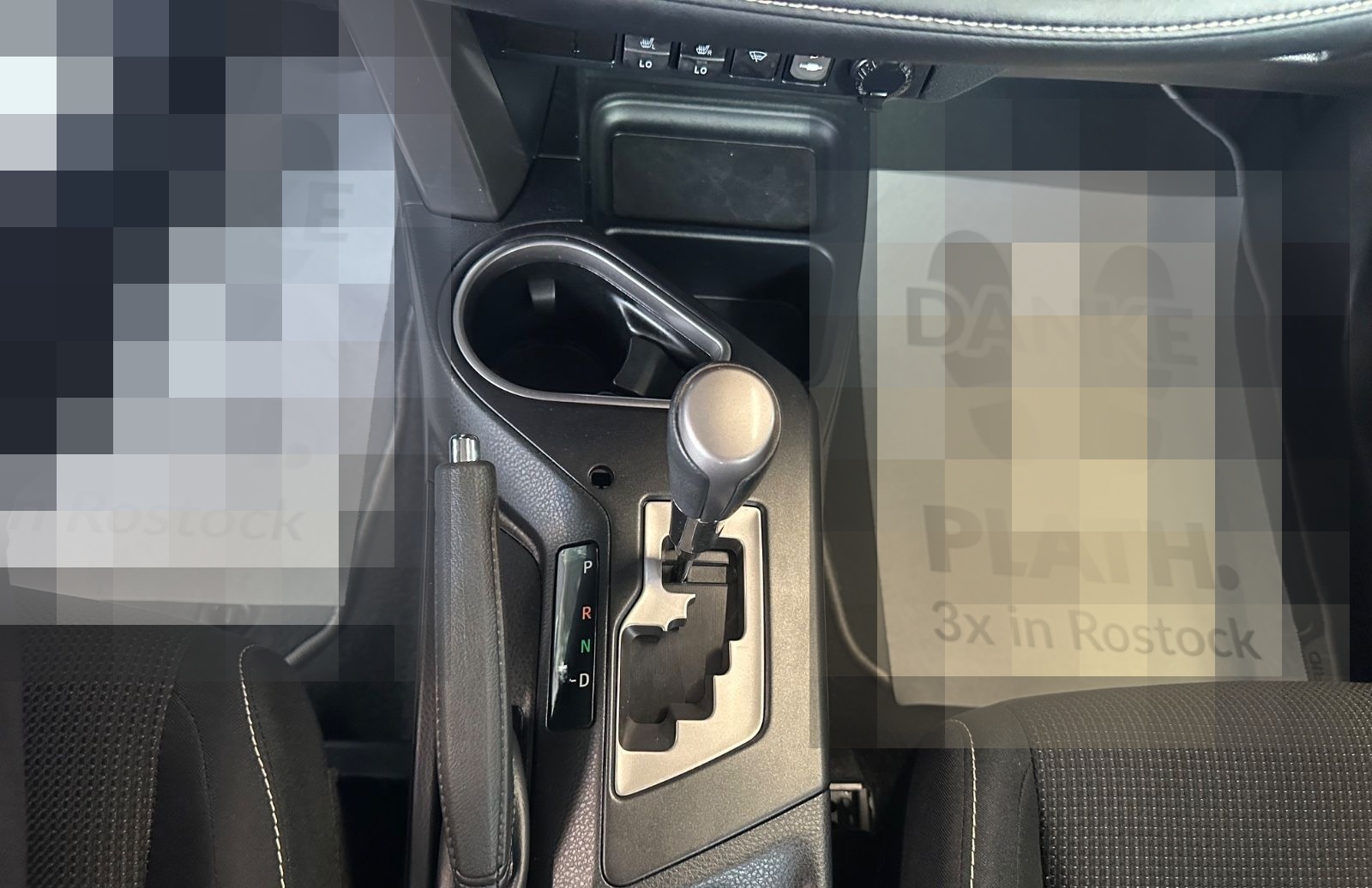 Toyota RAV4 Team D foto 21