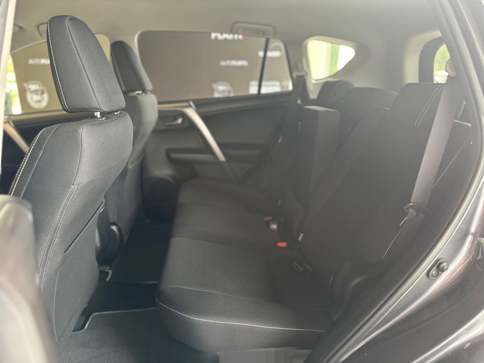 Toyota RAV4 Team D foto 24