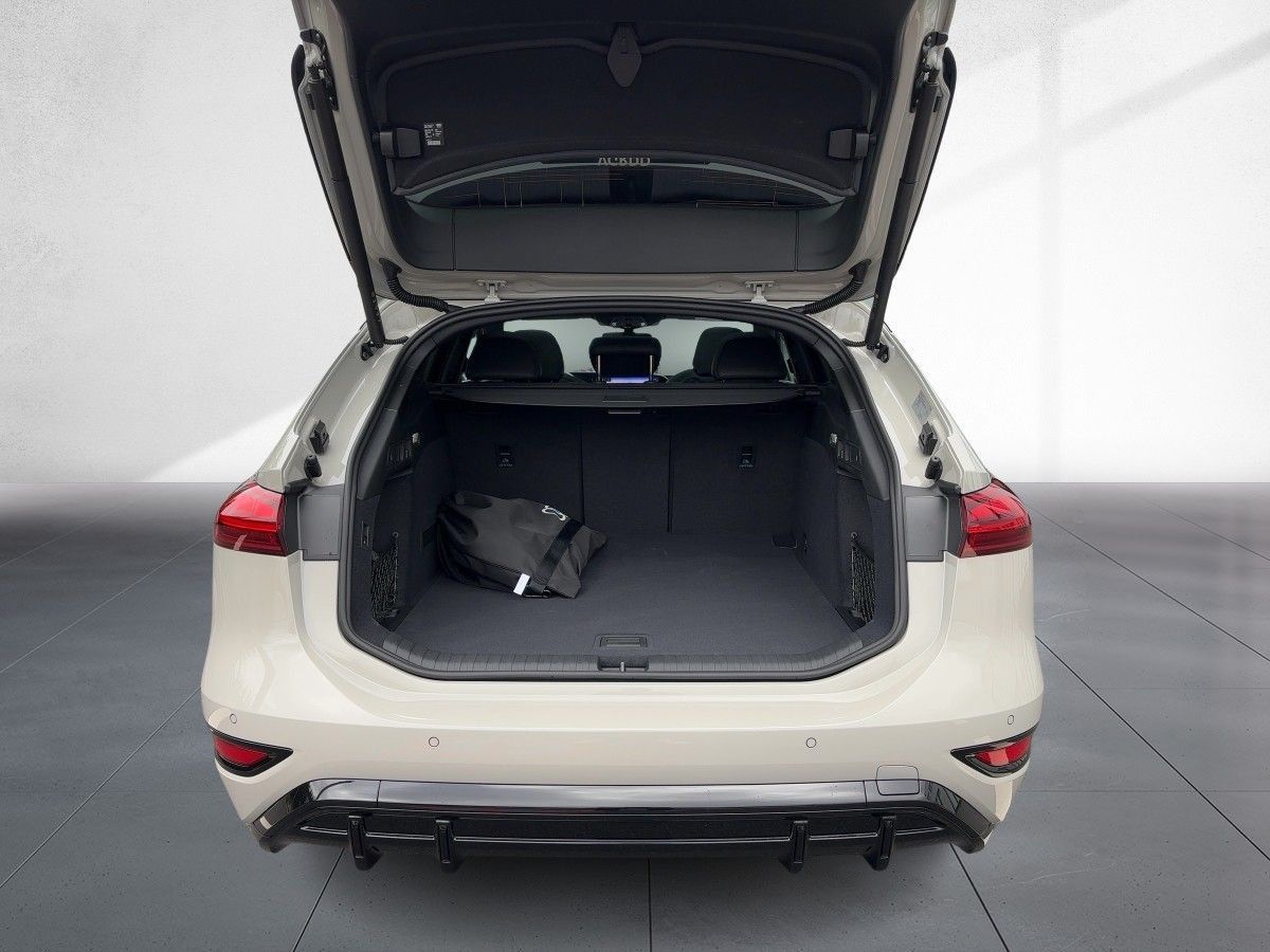 Audi S6 Avant e-tron foto 12