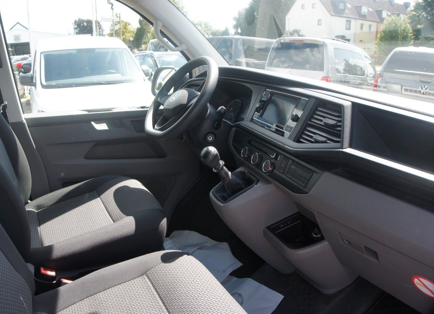 Volkswagen T6 Transporter foto 8