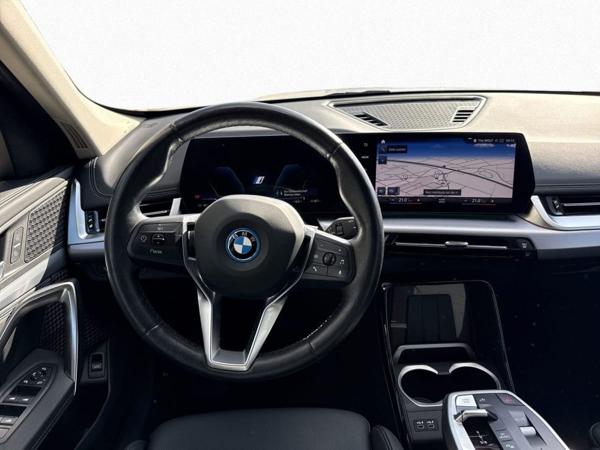 BMW iX1 xD 30 xLine AdLED SportSi Kam AHK Ad. M Fwk foto 15