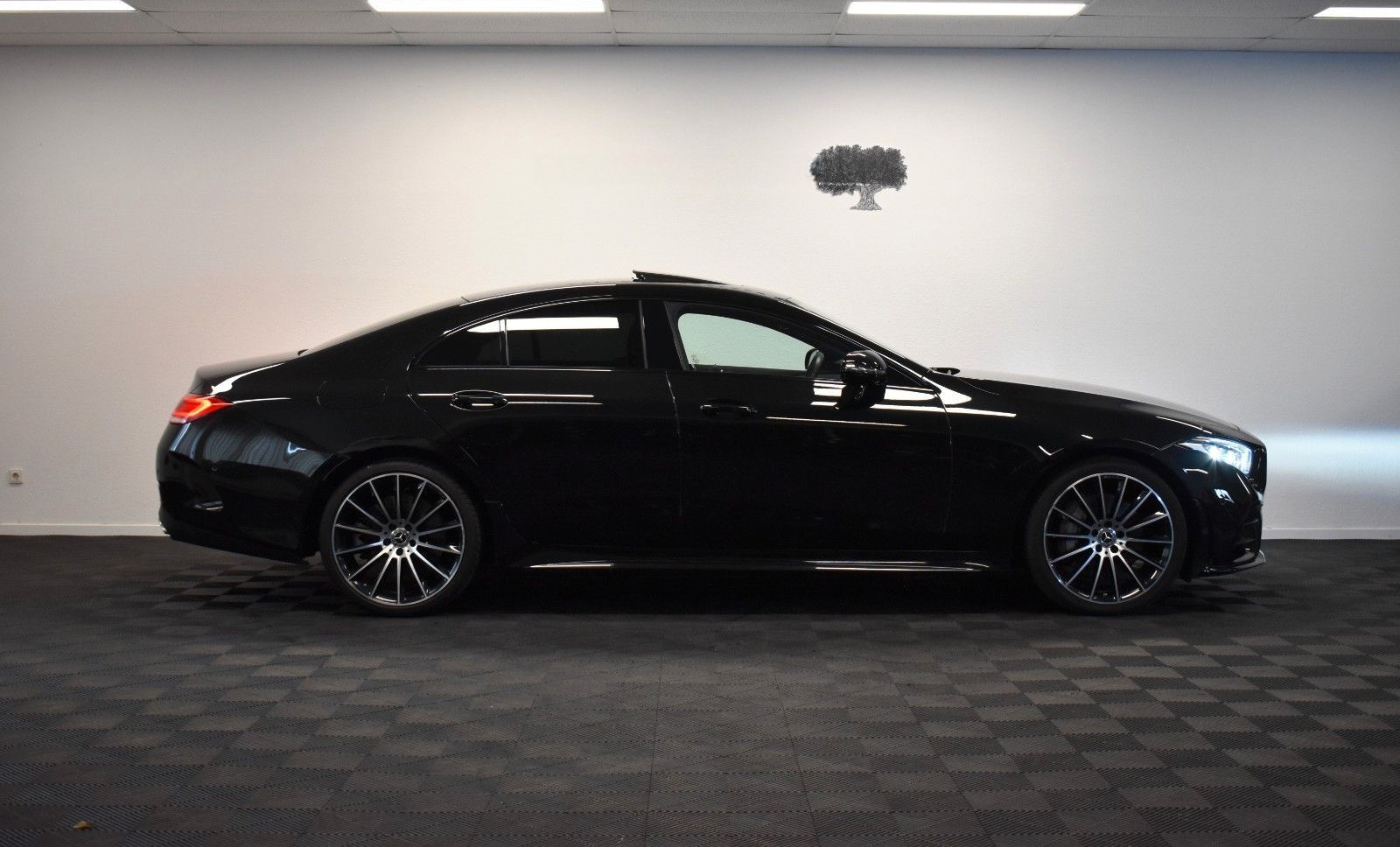 Mercedes-Benz CLS 450 4M AMG LINE*M-BEAM*WIDE*KAMERA*DISTRONIC foto 5