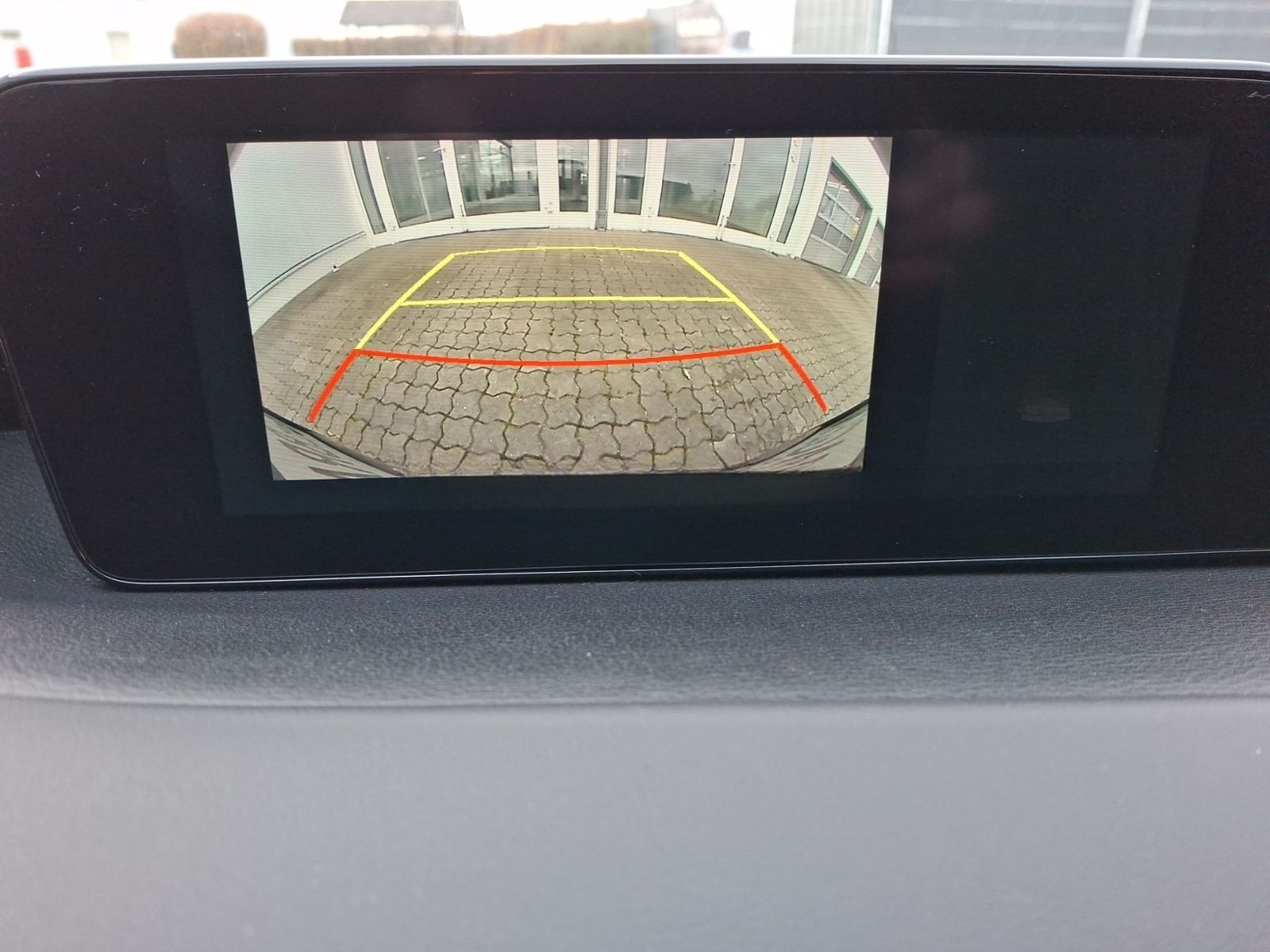 Mazda 3 SKYACTIV 2.0 Selection Matrix Kamera HuD foto 18