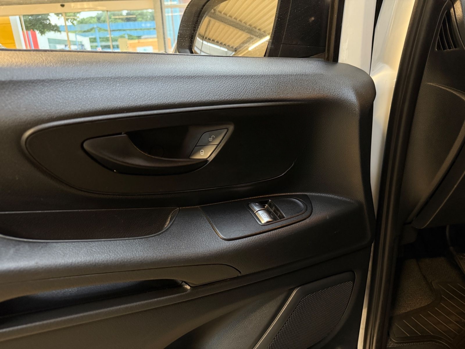 Mercedes-Benz Vito Kasten 116 CDI/BT RWD lang/1H/AHK/Tempomat foto 19