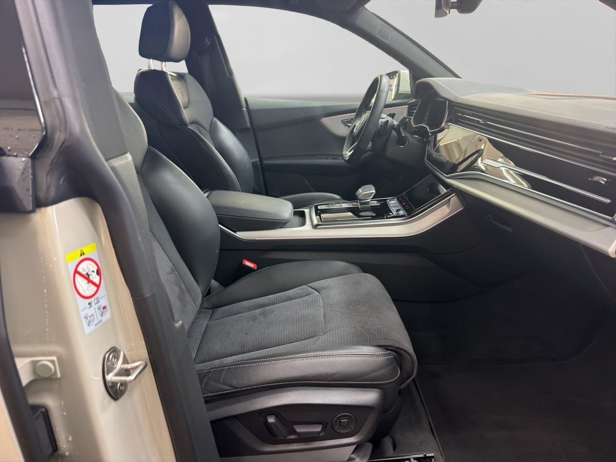 Audi Q8 50 TDI Q S LINE LM23 PANO BuO KAMERA foto 4