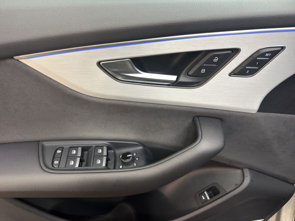 Audi Q8 50 TDI Q S LINE LM23 PANO BuO KAMERA foto 8