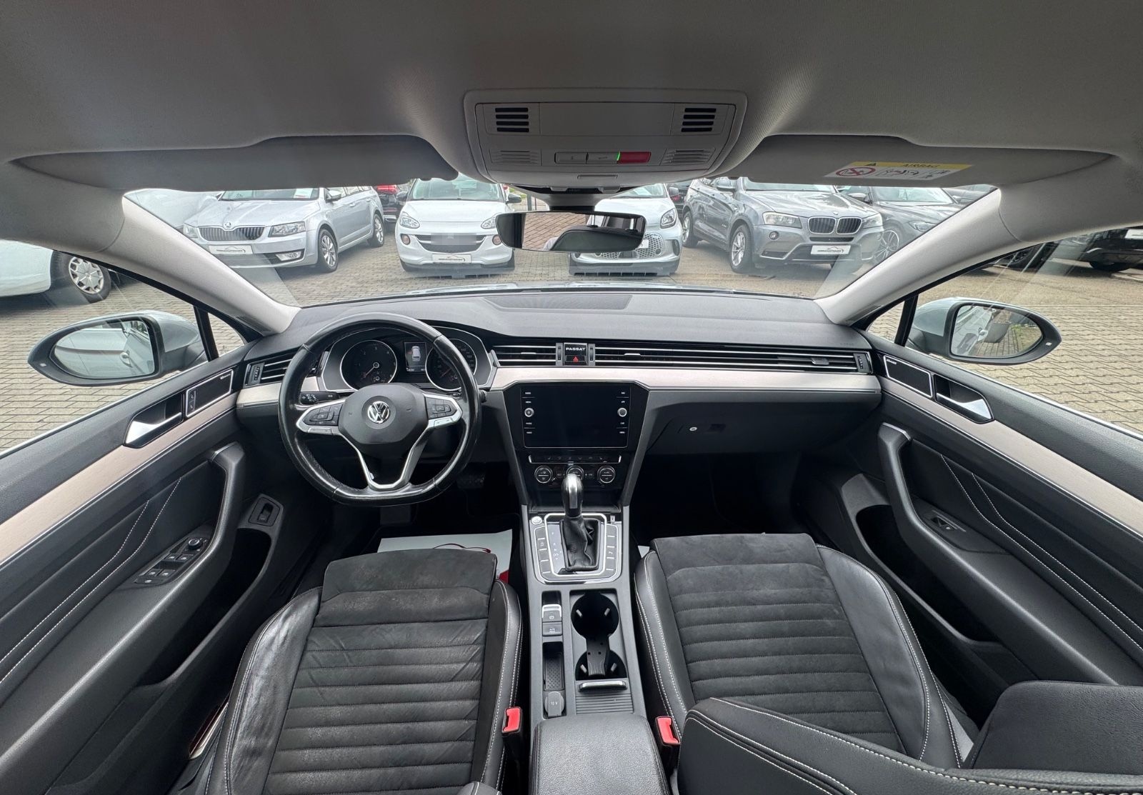 Volkswagen Passat 2,0 TDI Variant Elegance*IQ.Light*Kamera* foto 19