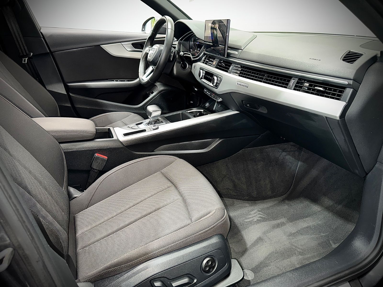 Audi A4 Avant*50 TDI*QUATTRO*S-LINE*PANO*2.HAND* foto 21