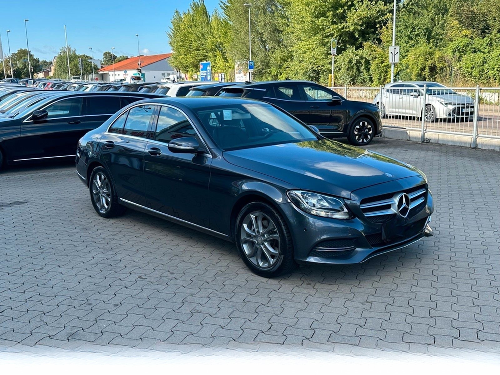 Mercedes-Benz C180 CGI Lim. Avantgarde*NAV*KLIMA*SZH*TEMPO*PDC foto 4