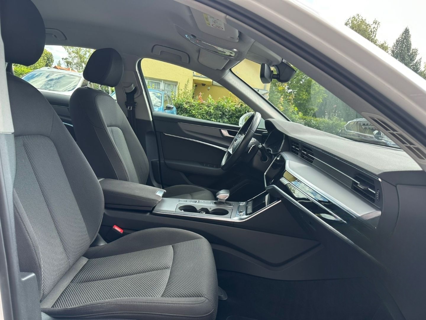 Audi A6 35 TDI 2.0 S-line Navi LED Kamera Keyless Amb foto 15