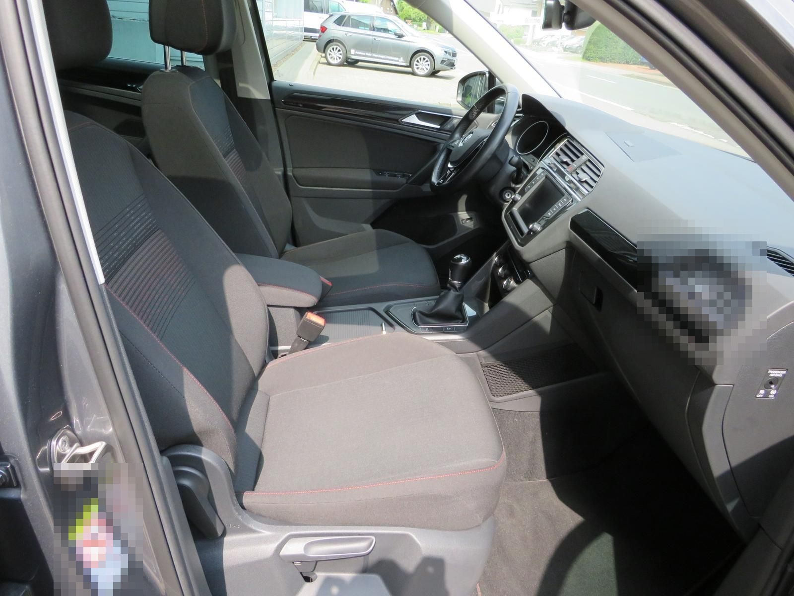 Volkswagen Tiguan 1.4 TSI SOUND AHK Panorama Navi Ganzjahr foto 13