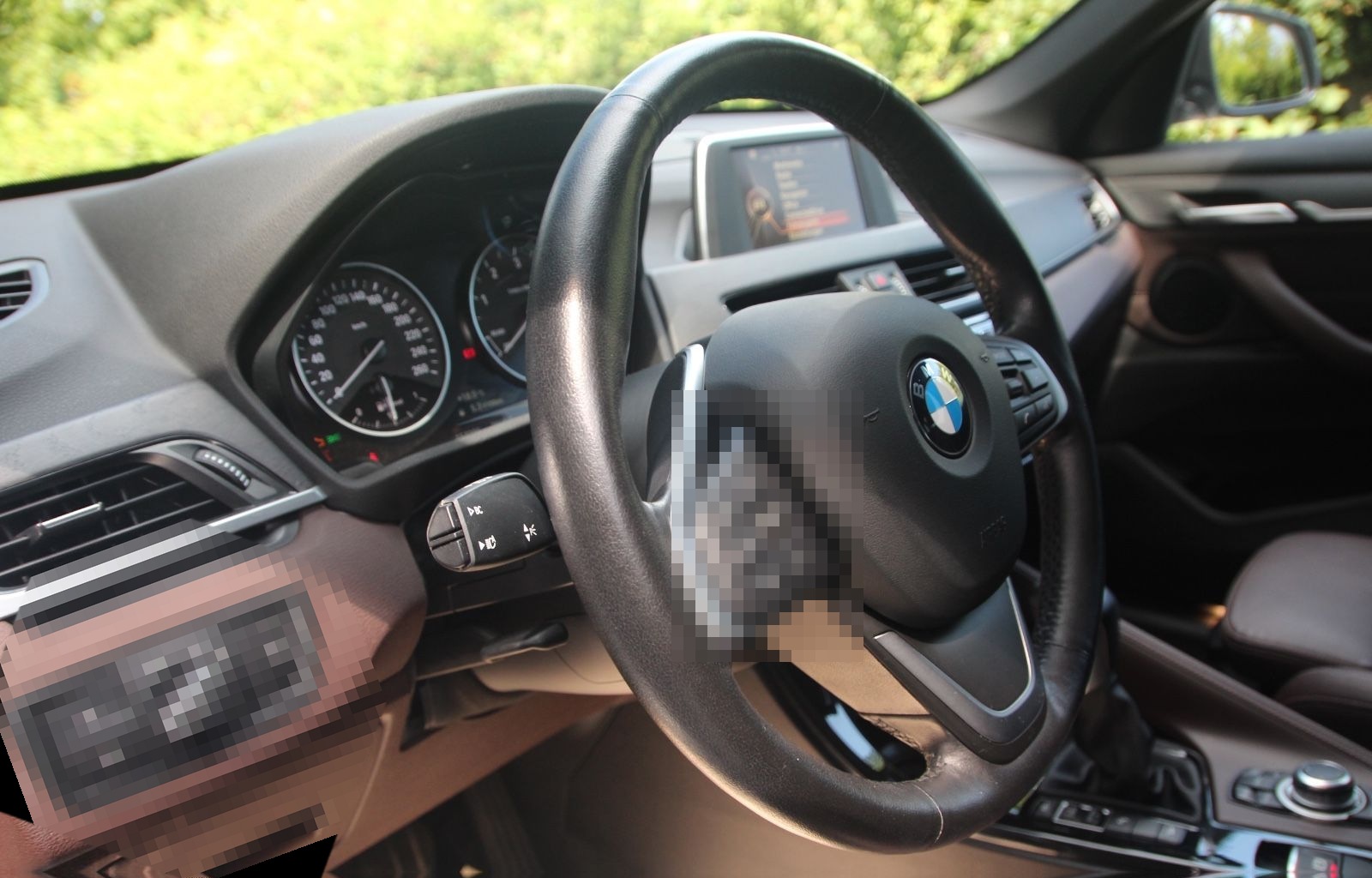 BMW X1 xDrive20d, LED/Pano/RFK/Park/Navi/Leder/Holz foto 9