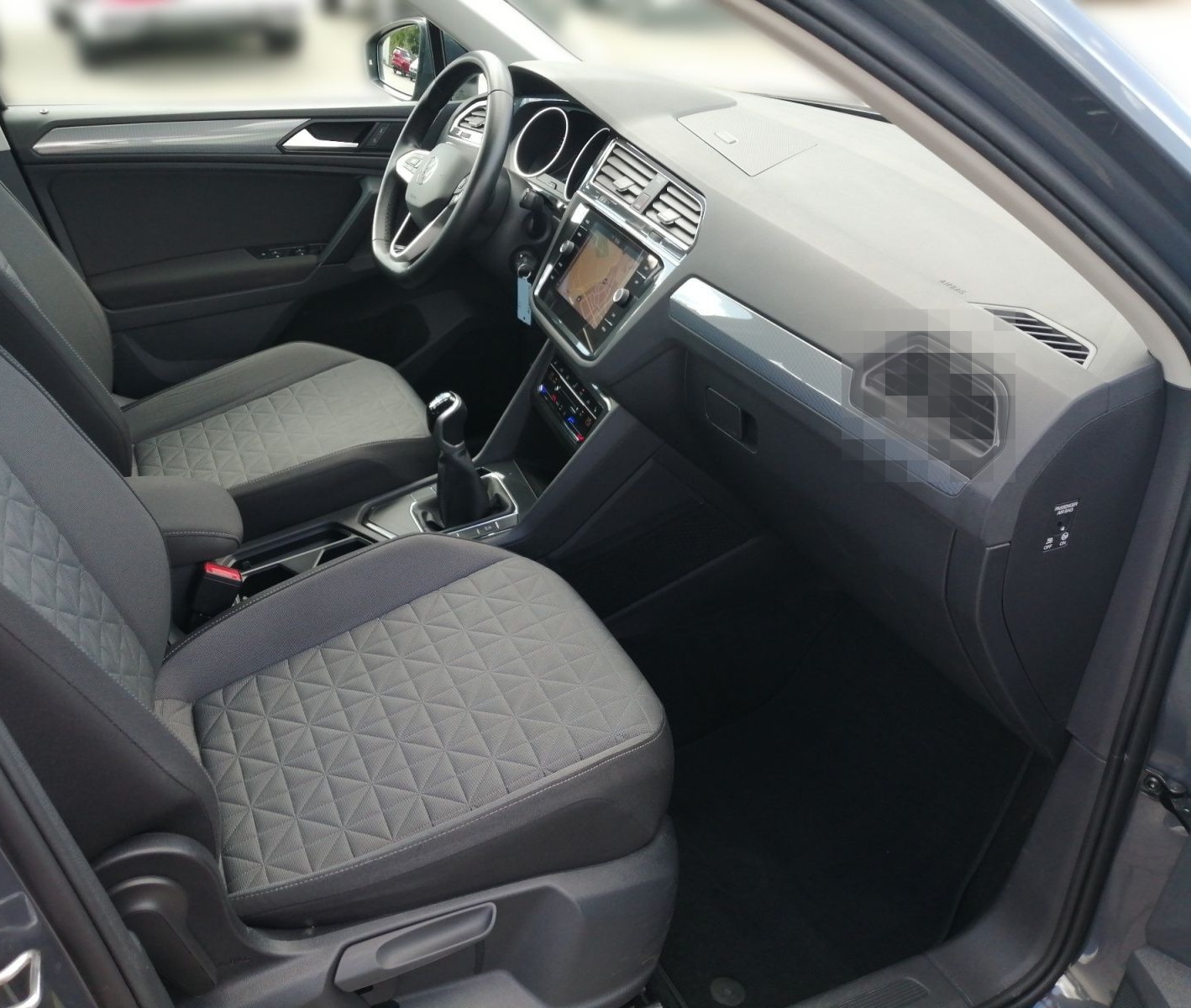 Volkswagen Tiguan Life 1.5 TSI LED ACC AHK Navi Standhz foto 15