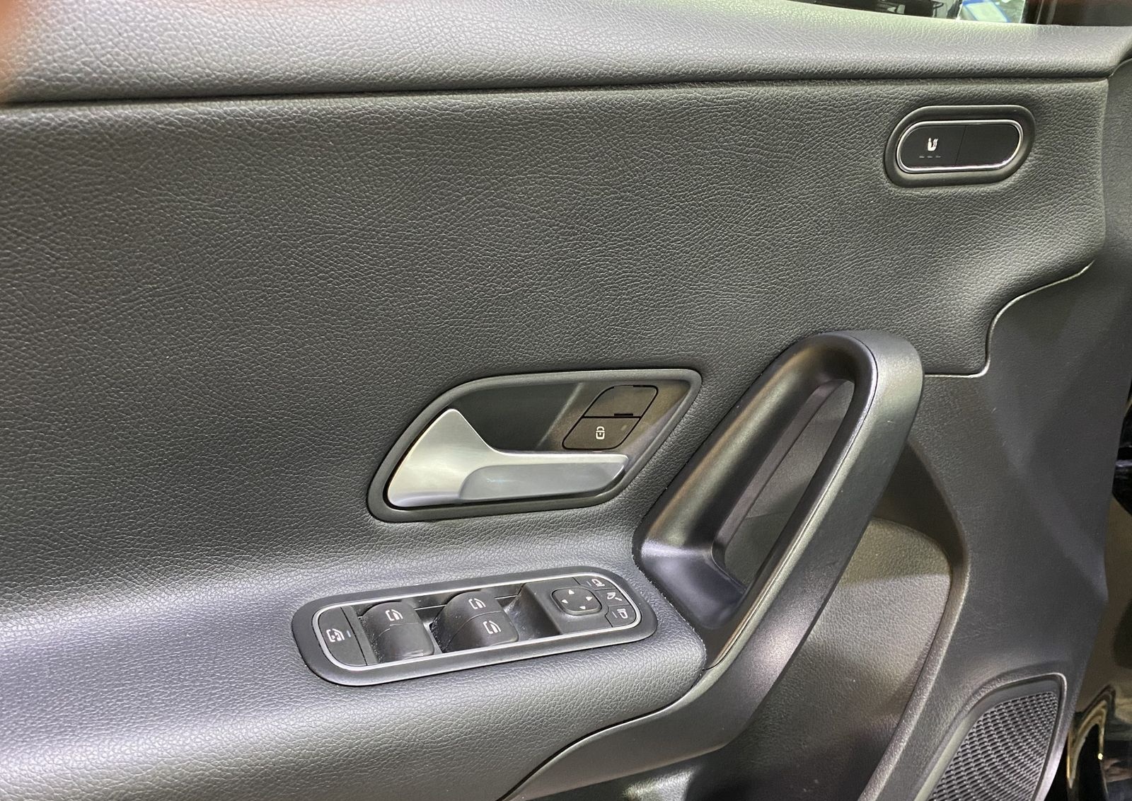 Mercedes-Benz A 200 ACC*Dig.Cockpit*Totwinkel*Leder*SHZ*Navi* foto 12