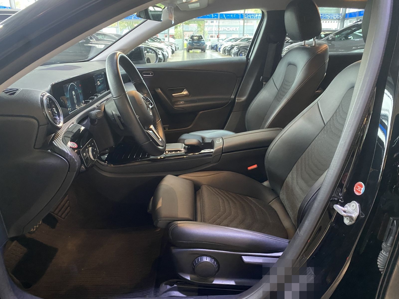 Mercedes-Benz A 200 ACC*Dig.Cockpit*Totwinkel*Leder*SHZ*Navi* foto 10
