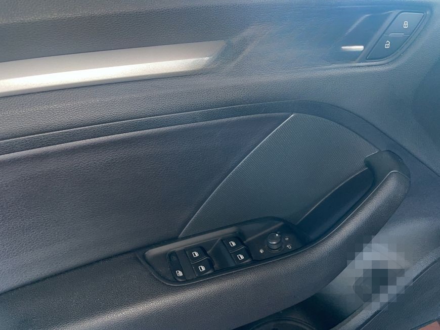 Audi A3 2,0 TFSi Limousine S tronic Pano foto 16