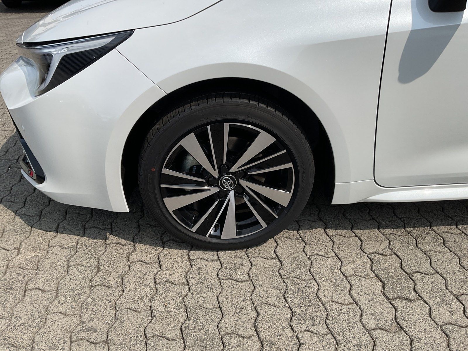 Toyota Corolla 2,0 l Hybrid TS, Teamplayer Hybrid foto 14