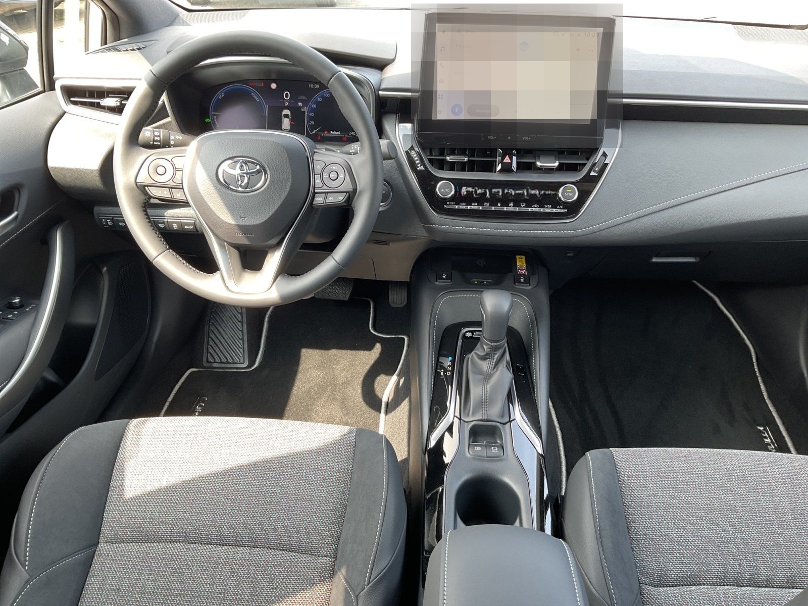 Toyota Corolla 2,0 l Hybrid TS, Teamplayer Hybrid foto 8