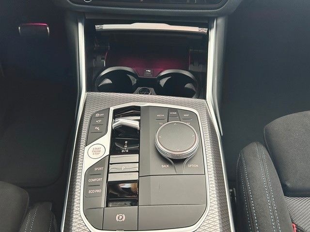 BMW 320 d xDrive Touring M Sportpaket AHK Panorama G foto 17