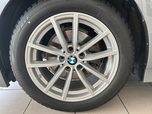 BMW 320 d xDrive Touring M Sportpaket AHK Panorama G foto 6