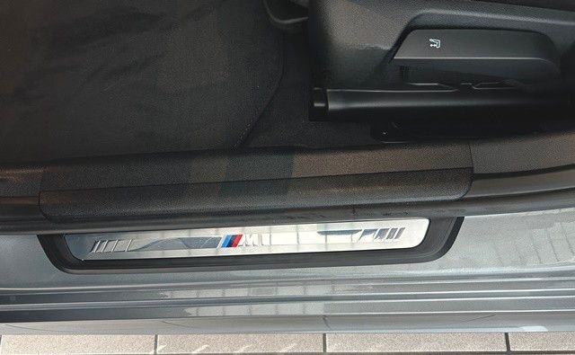 BMW 320 d xDrive Touring M Sportpaket AHK Panorama G foto 10