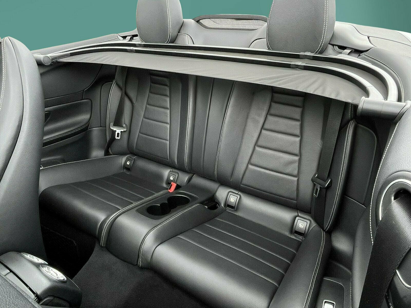Mercedes-Benz E 220 d Cabrio AMG+LEDER+DISTRO+KAM+AIRCAP/SCARF foto 15