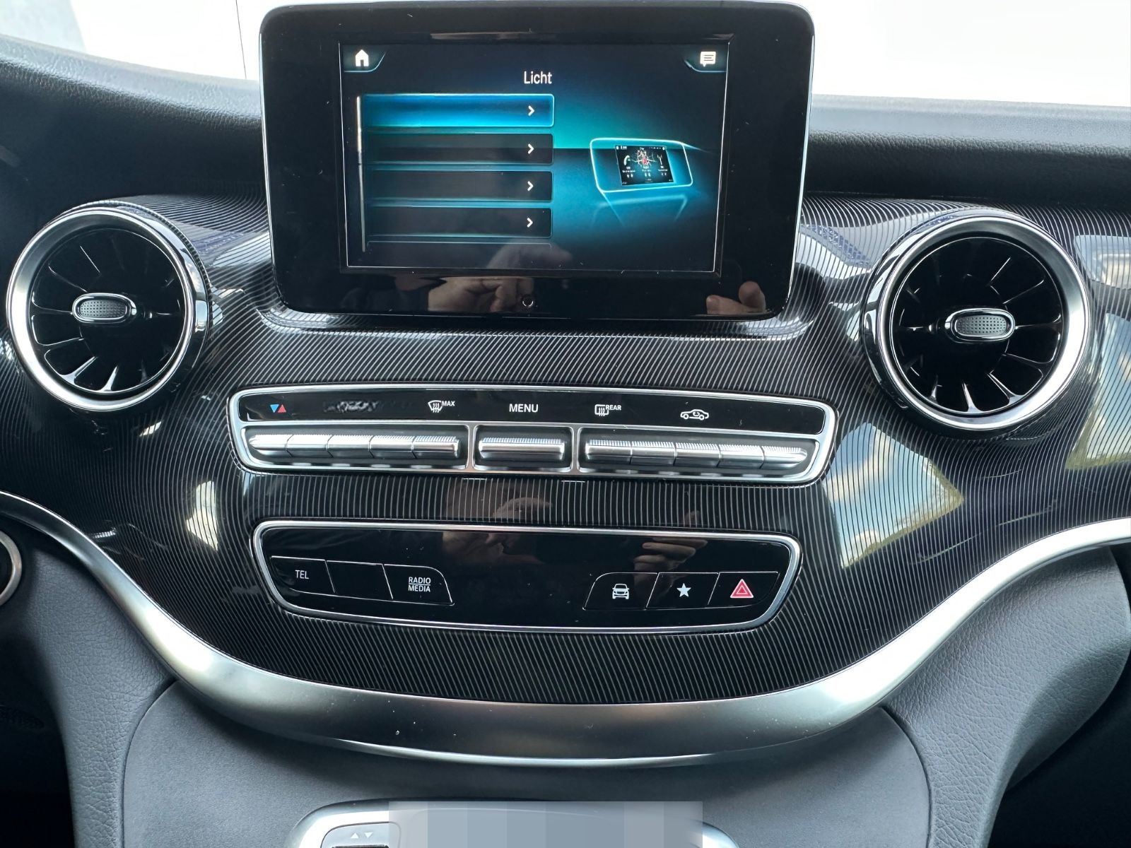 Mercedes-Benz V220 d LANG 4M 9G WEBASTO NAVI MBUX AHK 7-SITZER foto 22