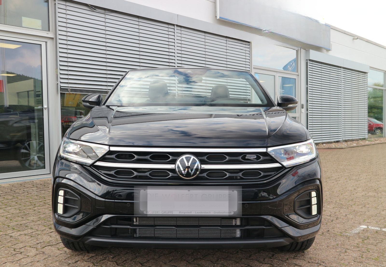 Volkswagen T-Roc Cabriolet R-Line 1.5 TSI OPF (150 PS) DSG foto 3