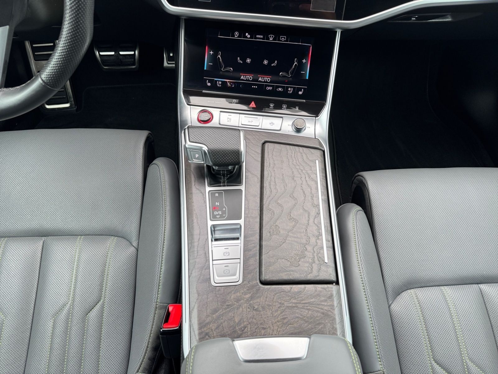 Audi RS6 Avant quattro 305VMax RS-AGA STDHZ HUD foto 13